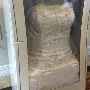 Oleg Cassini White Wedding Gown